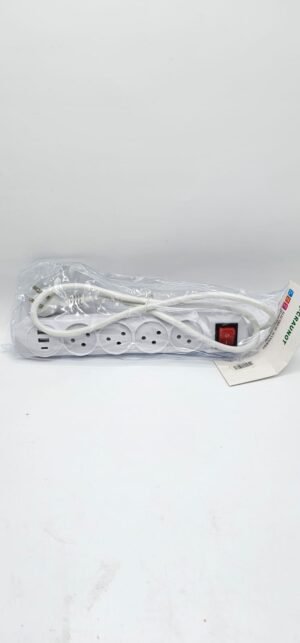 רבעיית שקעים + שקע USB TYPE C עם כפתור הפעלה