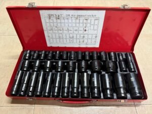 1 סט בוקסות שחורות דריוו 1/2  35 חלקים